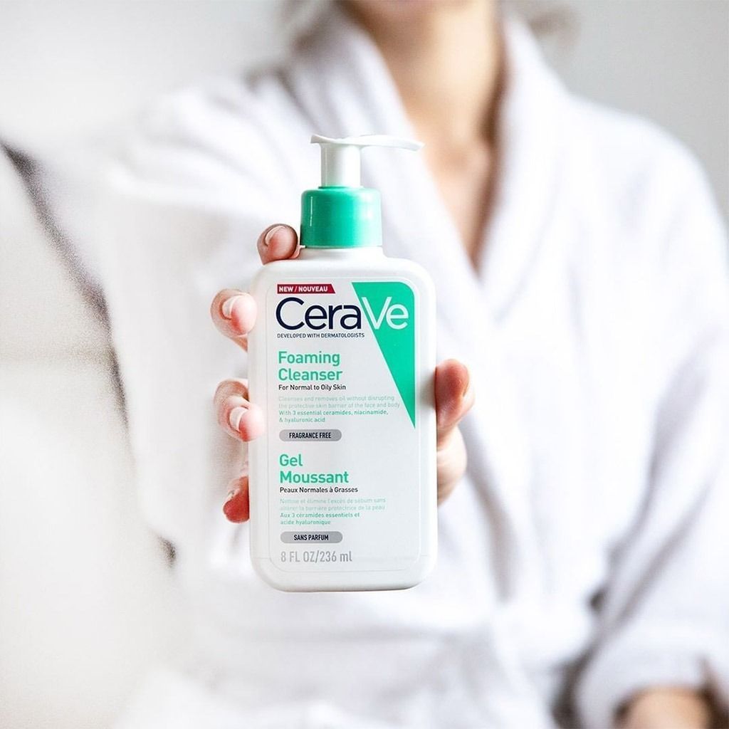 CeraVe Hypoallergenic Foaming Facial Gel Cleanser with Ceramides & Hyaluronic Acid for Normal to Oily Skin, 236ml product image 11