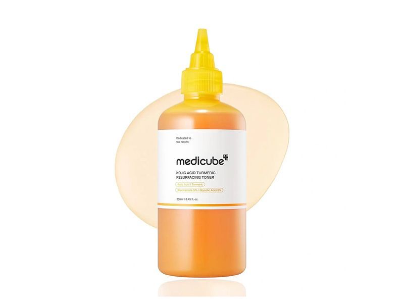 Medicube Kojic Acid Turmeric Resurfacing Toner, 250ml product image 2